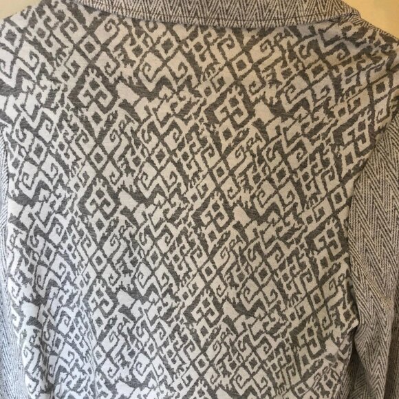 Tart EUC Women's Light Gray Knit Blazer with Geo Houndstooth Pattern Size L - Picture 4 of 7